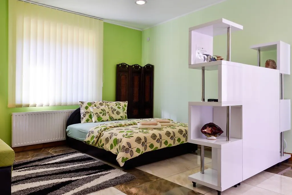 Harmonia Apartmanhaz Eger