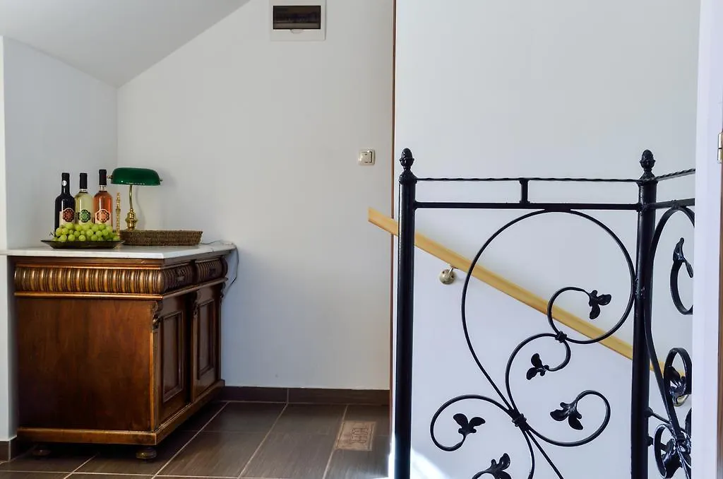 Apartment Harmonia Apartmanhaz Eger
