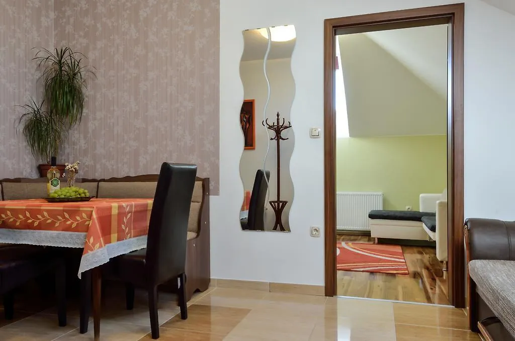 Harmónia Apartmanház Eger