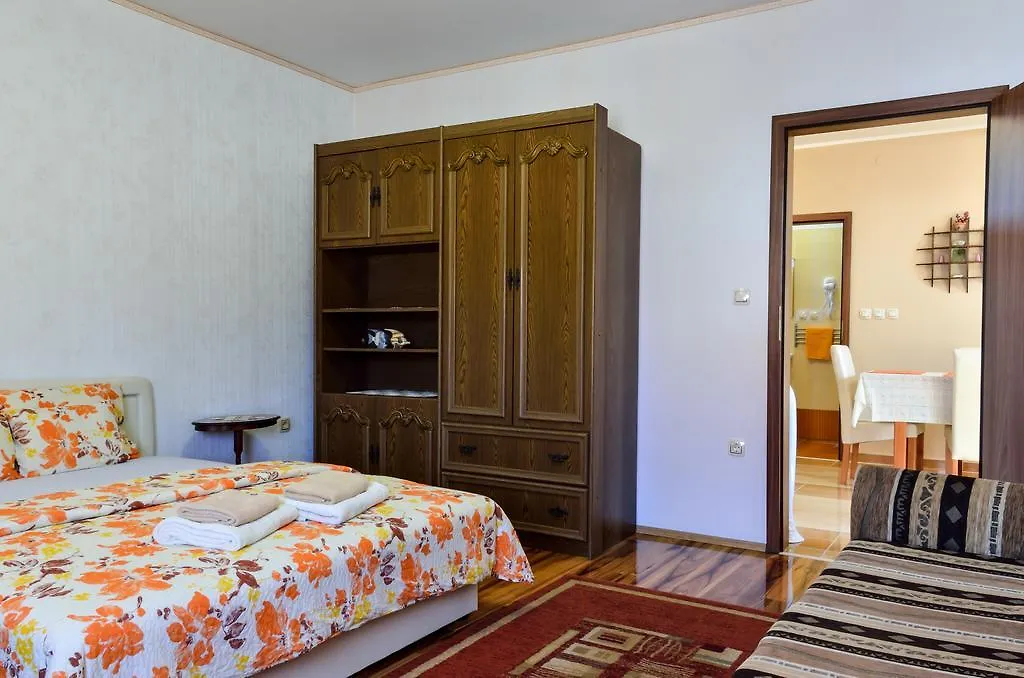 Harmonia Apartmanhaz Eger 0*,