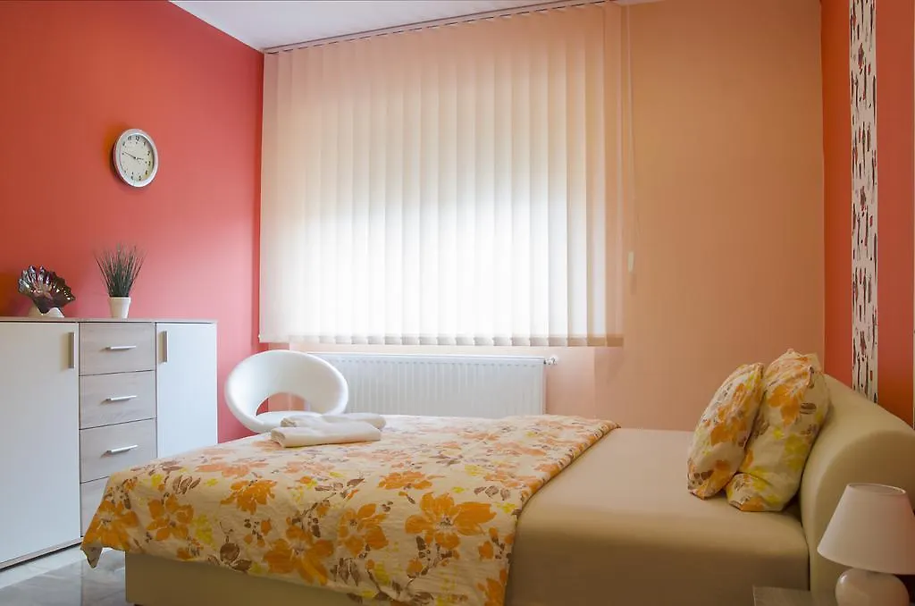 Harmonia Apartmanhaz Eger Hungary